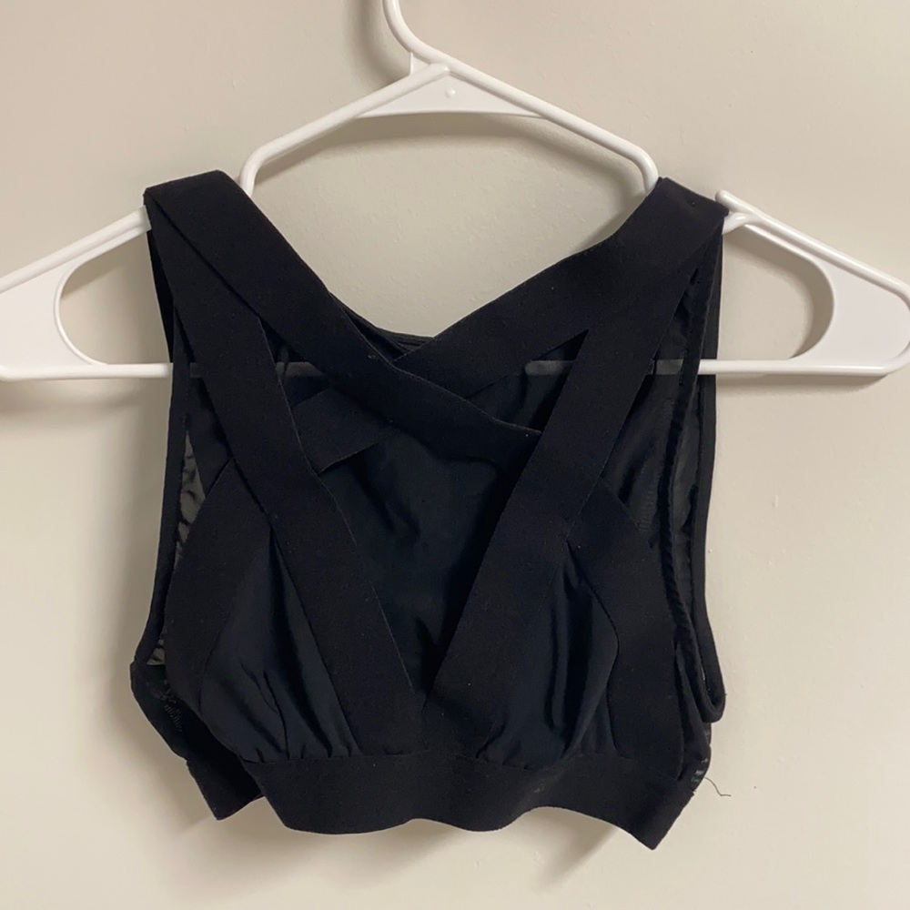 Alo sports bra